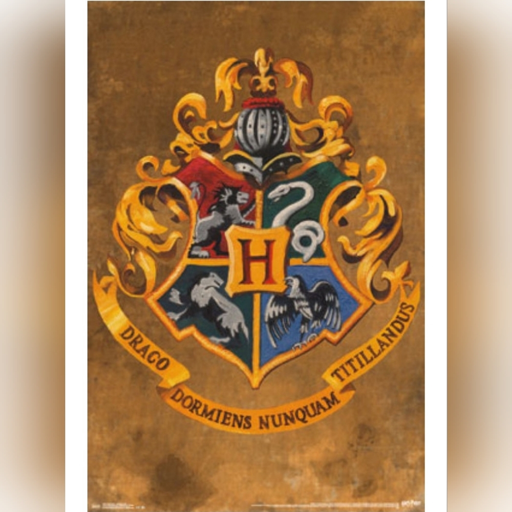 New Harry Potter Hogwarts Crest Poster